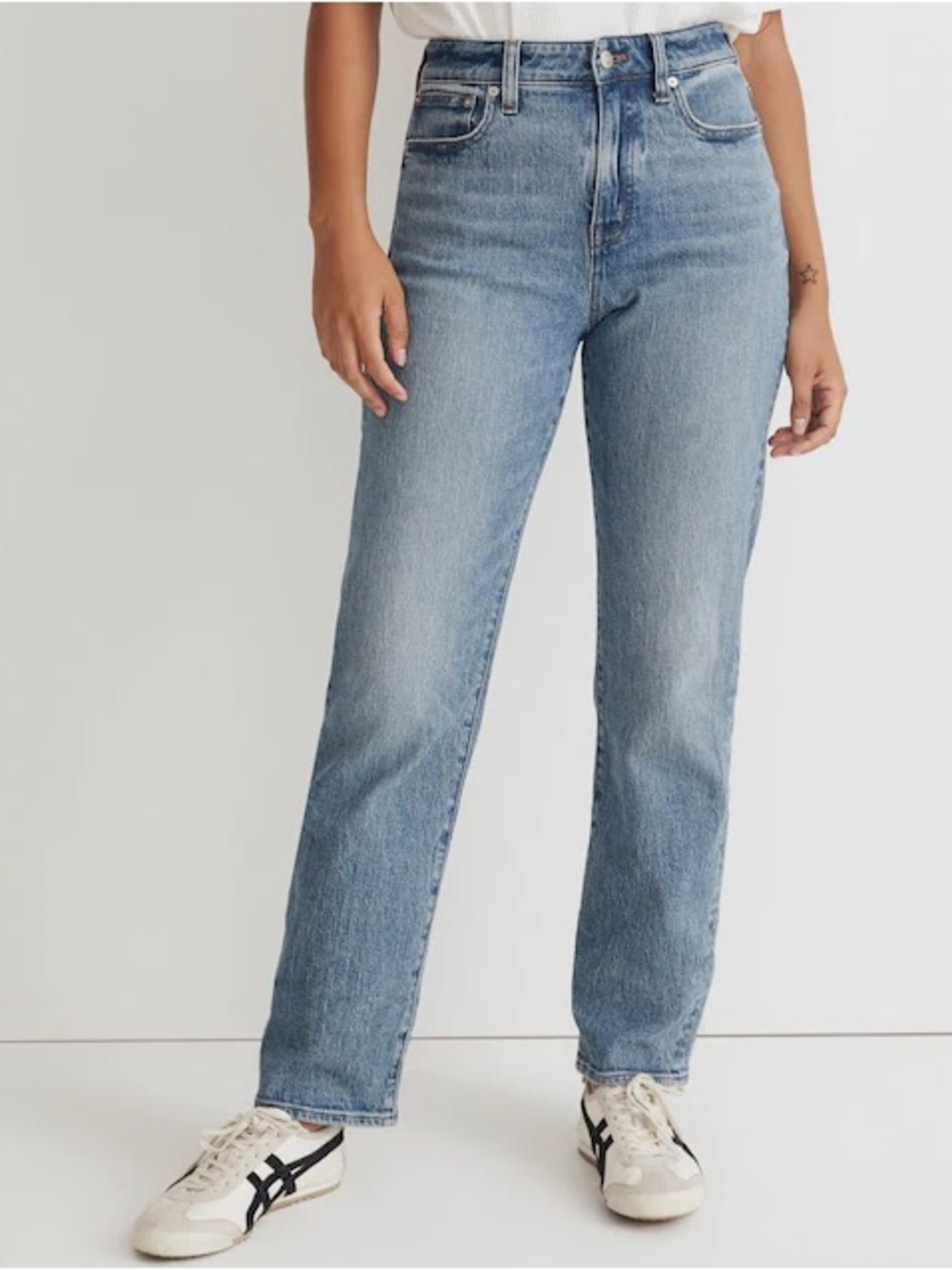 Madewell curvy 90s straight jean size 27 light medium wash
